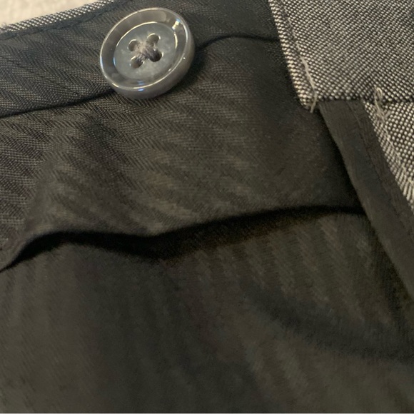 Express Suit - Picture 12 of 13